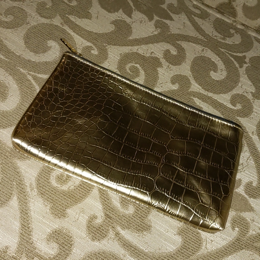 Estee Lauder Pouch